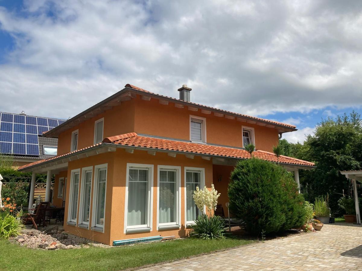 Villa Toskana Wohnung 1 Вакерсдорф Екстериор снимка