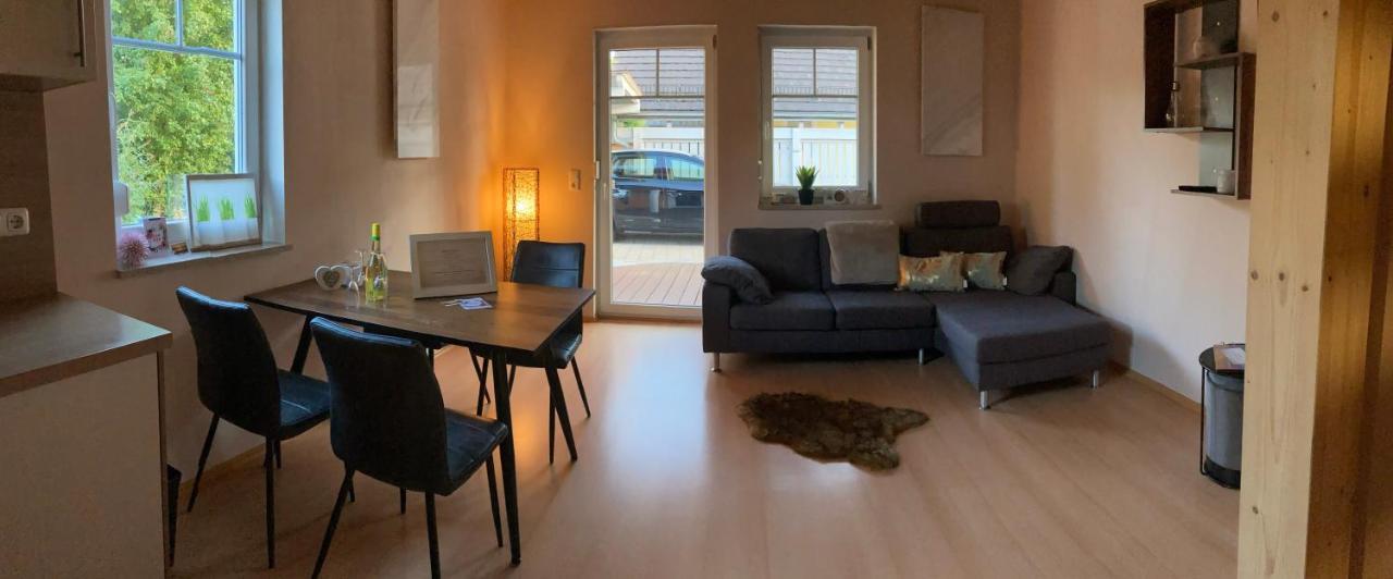 Villa Toskana Wohnung 1 Вакерсдорф Екстериор снимка