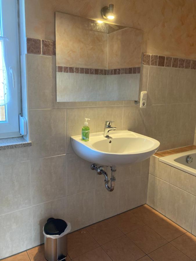 Villa Toskana Wohnung 1 Вакерсдорф Екстериор снимка